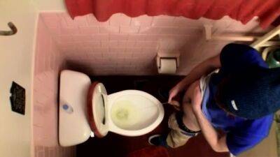 Gay feet licking pissing porn xxx Unloading In The Toilet - drtuber.com